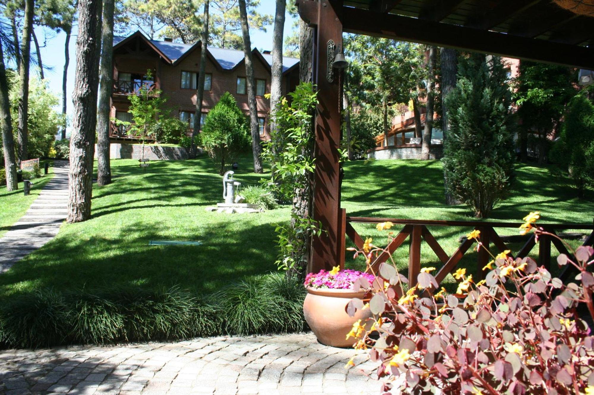 Вілла Refugio Del Bosque Каріло Екстер'єр фото